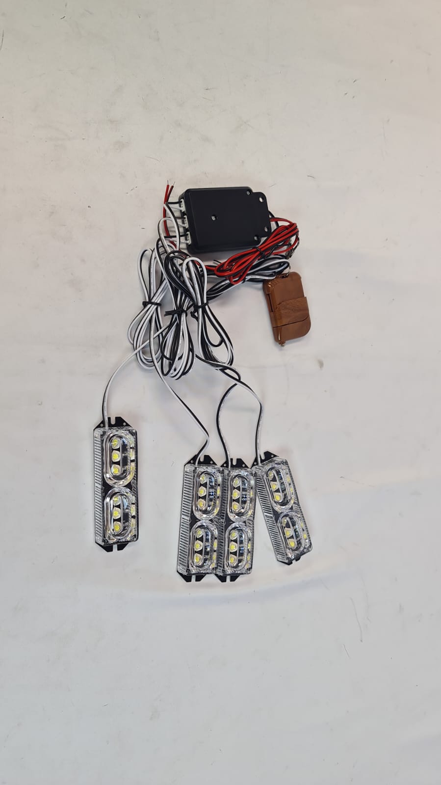 LT-816 LED FLASHING LIGHT FOR GRILL , SCREW ON YELLOW