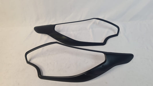 MITSUBISHI TRITON HEAD LIGHT TRIMS 2016+