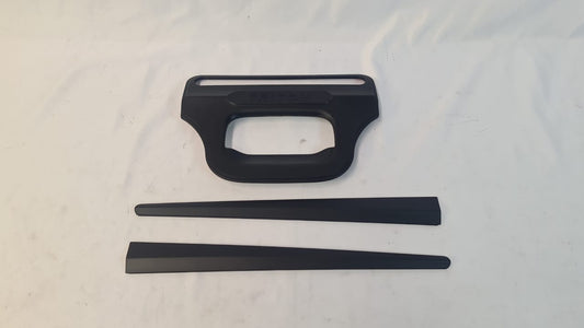 Mitsubishi Triton Tail gate cover with Arrows 2015-2020