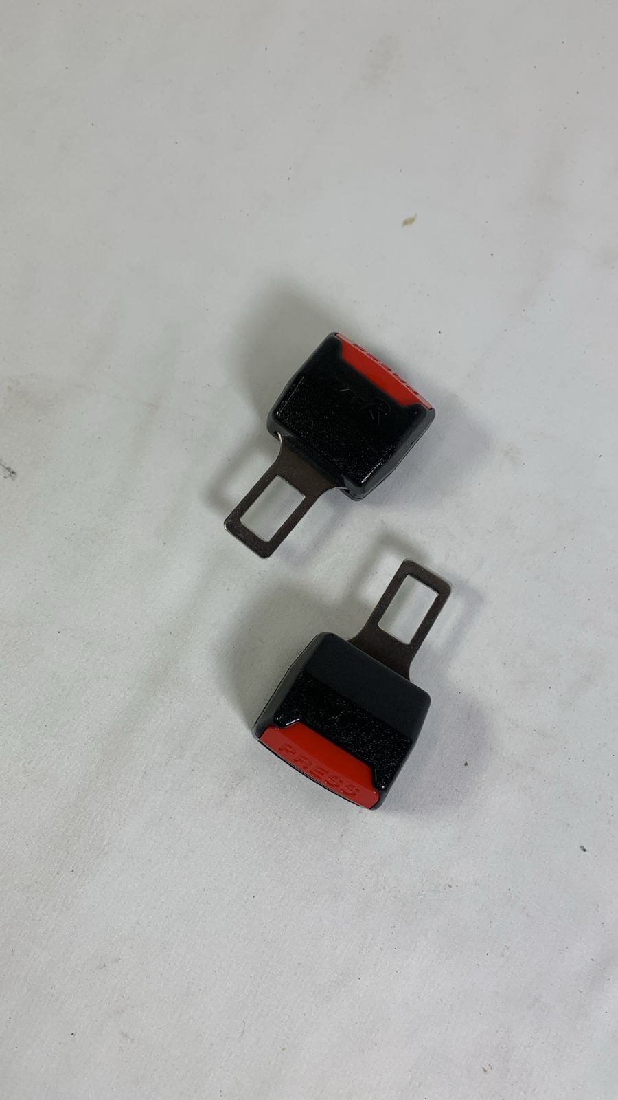 Type R seatbelt buckle