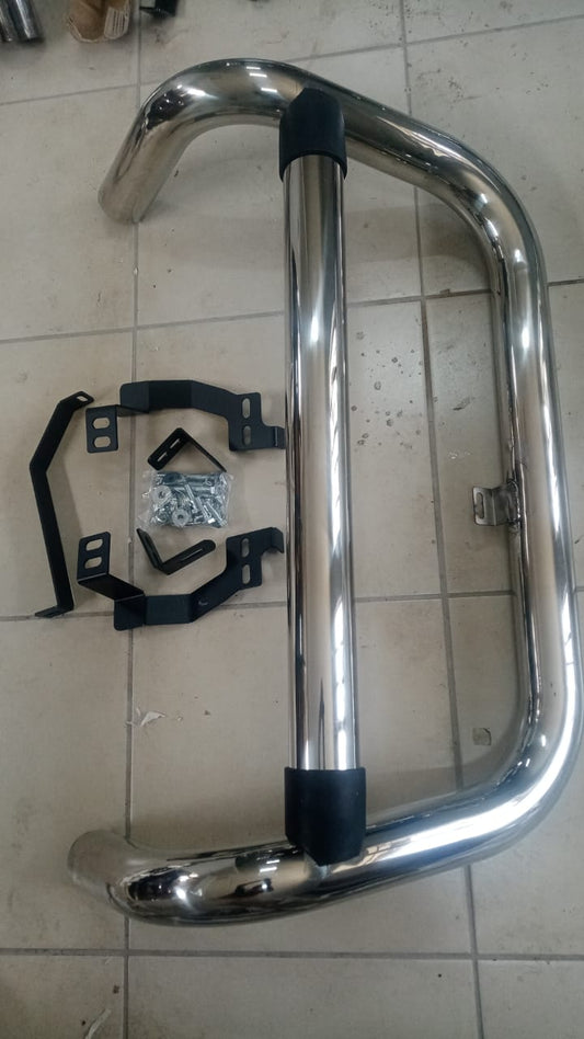 T/ FTU 16+ NUDGE BAR ROUND PIPE CHROME